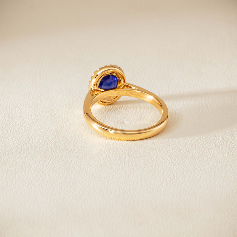 18ct Yellow Gold 1.62ct Sapphire & Diamond Nina Ring