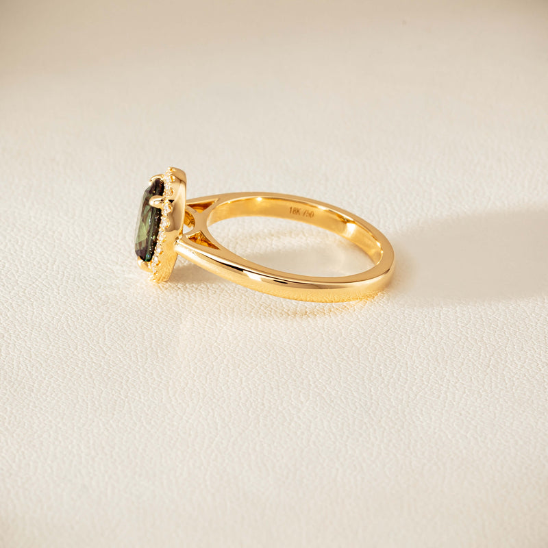 18ct Yellow Gold 2.37ct Green Sapphire & Diamond Nina Ring