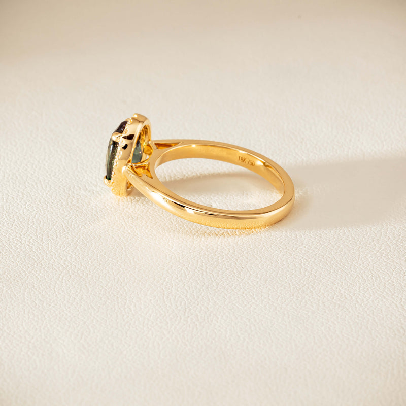 18ct Yellow Gold 2.37ct Green Sapphire & Diamond Nina Ring