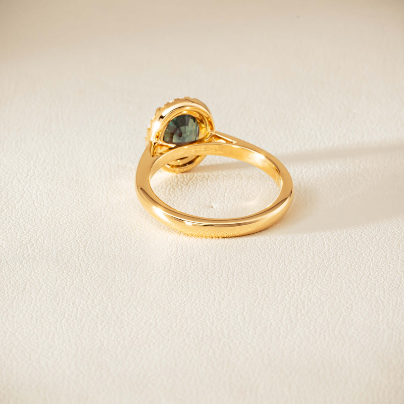 18ct Yellow Gold 2.37ct Green Sapphire & Diamond Nina Ring