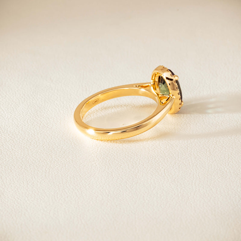 18ct Yellow Gold 2.37ct Green Sapphire & Diamond Nina Ring