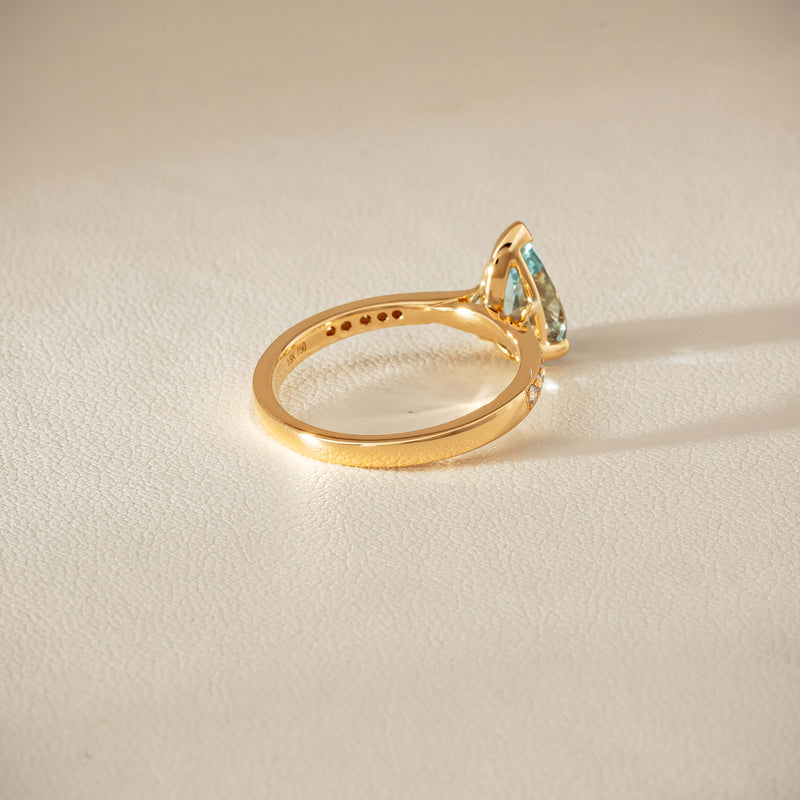 18ct Yellow Gold 1.78ct Aquamarine & Diamond Zenith Ring - Ring - Walker & Hall