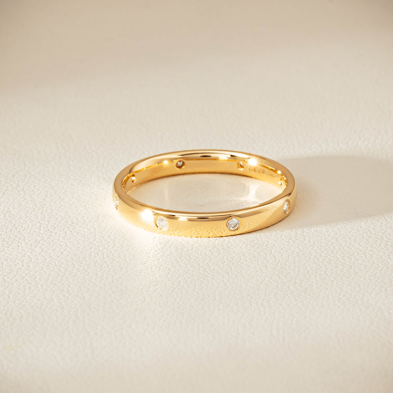 18ct Yellow Gold Diamond Lucky Band - Ring - Walker & Hall