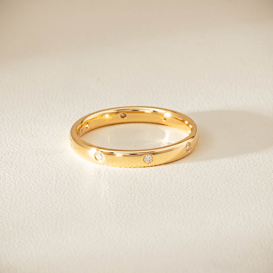 18ct Yellow Gold Diamond Lucky Band - Ring - Walker & Hall