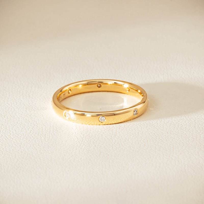 18ct Yellow Gold Diamond Lucky Band - Ring - Walker & Hall