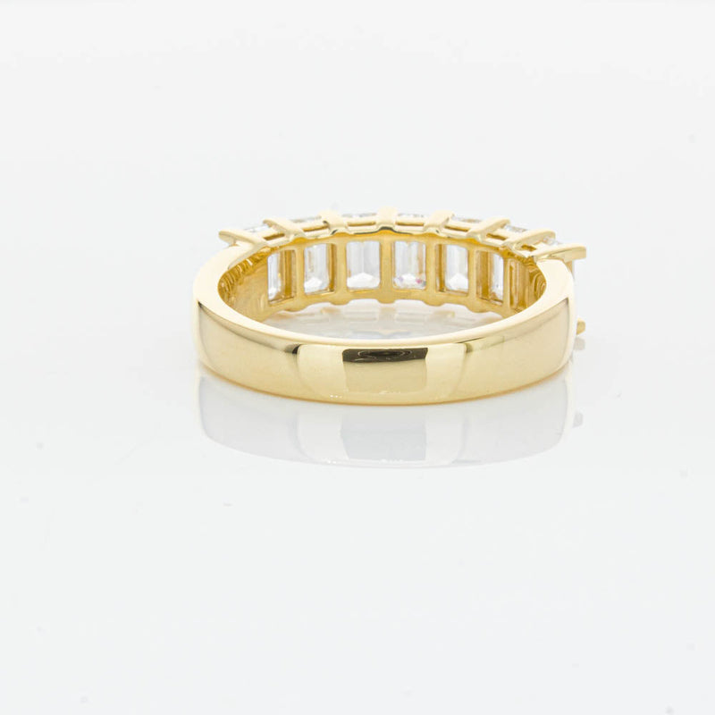 18ct Yellow Gold Emerald Cut Diamond Asra Ring-Ring-Walker & Hall