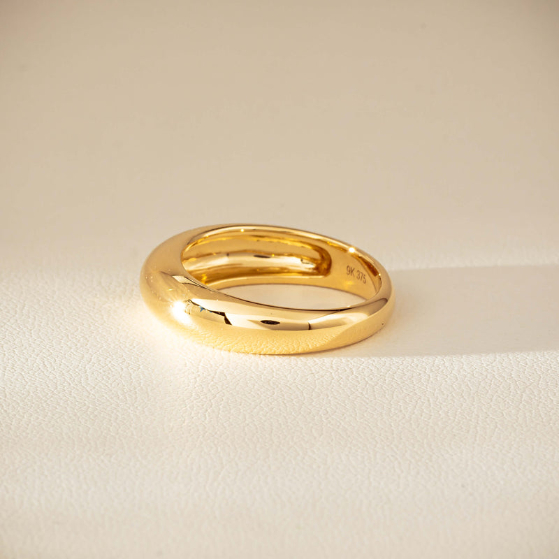 9ct Yellow Gold .16ct Fancy Diamond Kylie Ring-Ring-Walker & Hall