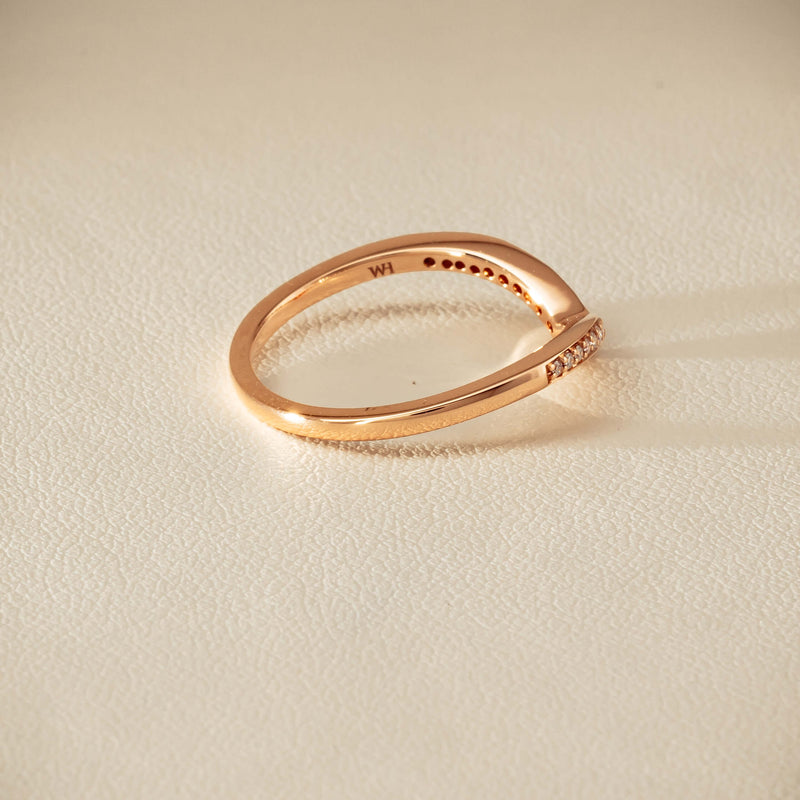 14ct Rose Gold Diamond Chevron Band