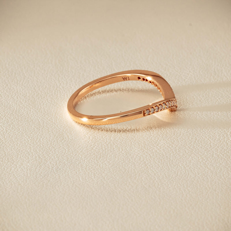 14ct Rose Gold Diamond Chevron Band