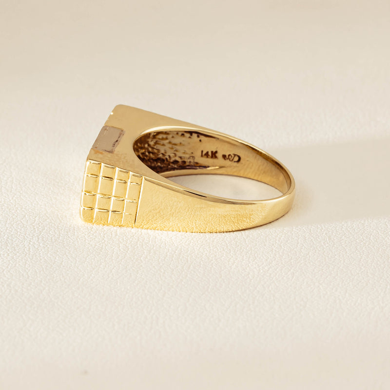 Deja Vu 14ct Yellow Gold .22ct Diamond Signet Ring