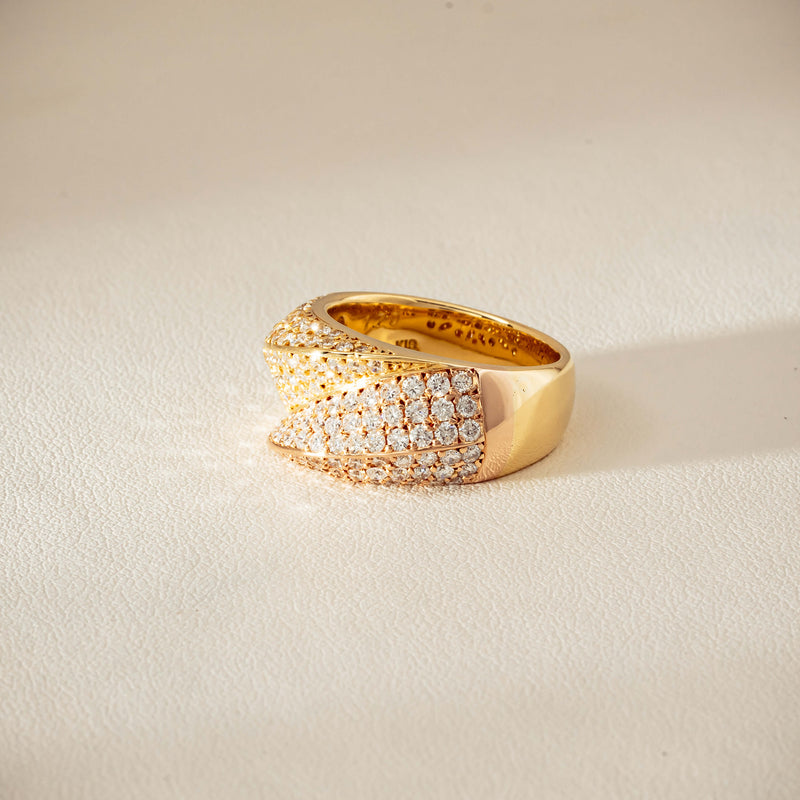 Deja Vu 18ct Bi-Tone Gold 1.70ct Diamond Crossover Ring
