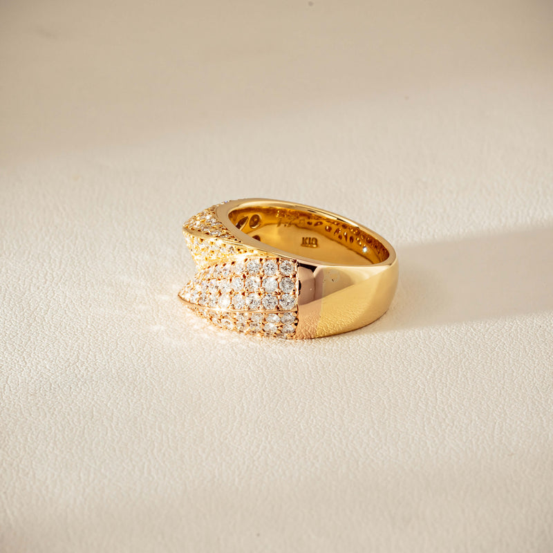 Deja Vu 18ct Bi-Tone Gold 1.70ct Diamond Crossover Ring
