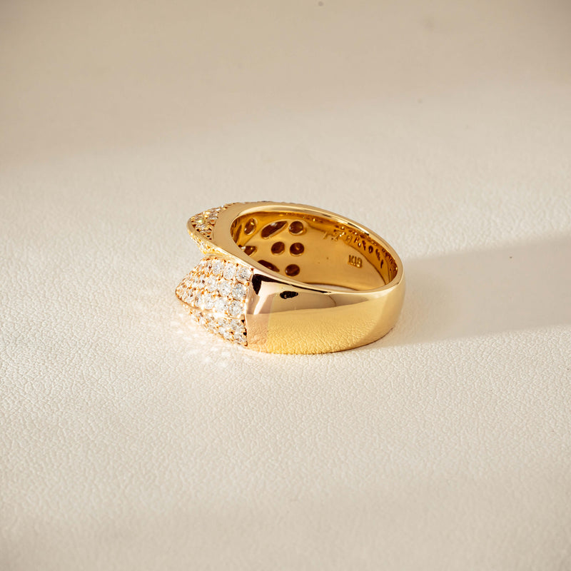 Deja Vu 18ct Bi-Tone Gold 1.70ct Diamond Crossover Ring