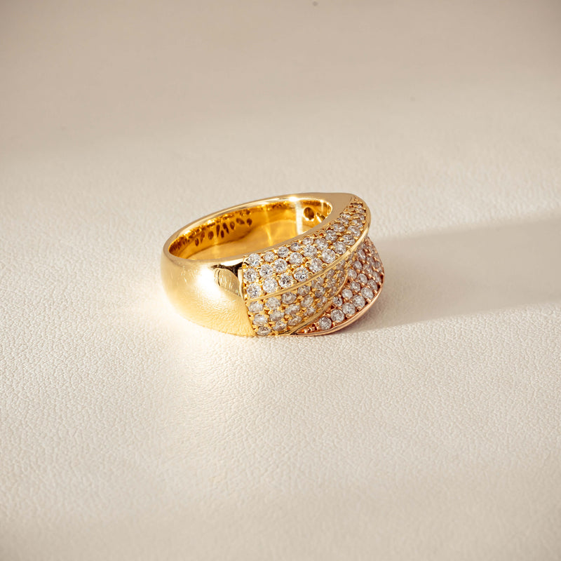 Deja Vu 18ct Bi-Tone Gold 1.70ct Diamond Crossover Ring