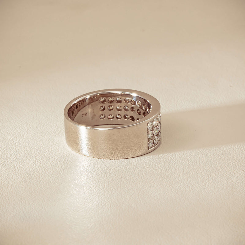 Deja Vu 18ct White Gold 1.75ct Diamond Pave-Set Ring