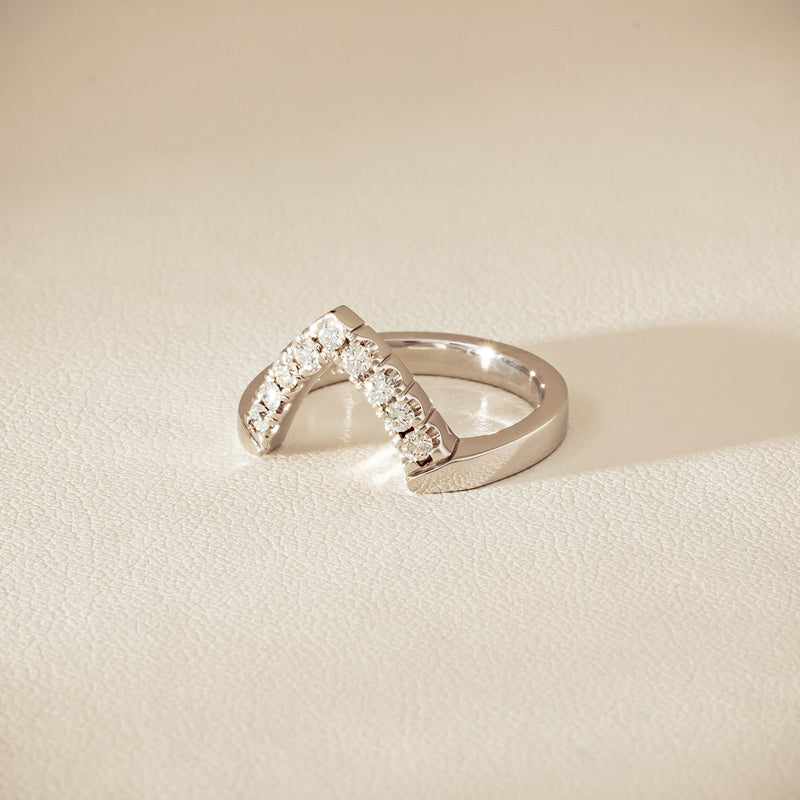 Deja Vu 18ct White Gold .27ct Diamond V-Shaped Band - Ring - Walker & Hall