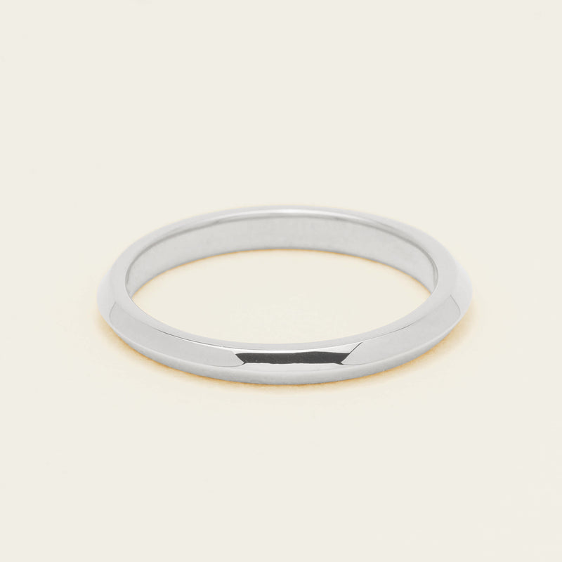 18ct White Gold Venetian Band - Ring - Walker & Hall