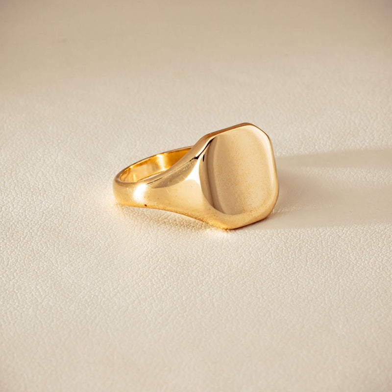 Deja Vu 9ct Yellow Gold Rectangular Signet Ring - Ring - Walker & Hall