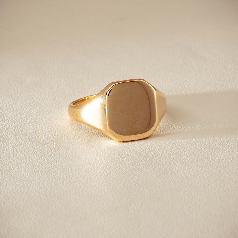 Deja Vu 9ct Yellow Gold Rectangular Signet Ring - Ring - Walker & Hall