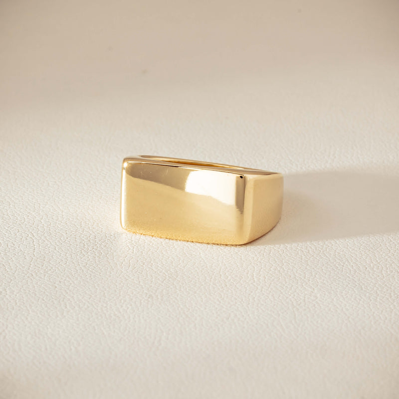Deja Vu 9ct Yellow Gold Rectangular Signet Ring - Ring - Walker & Hall