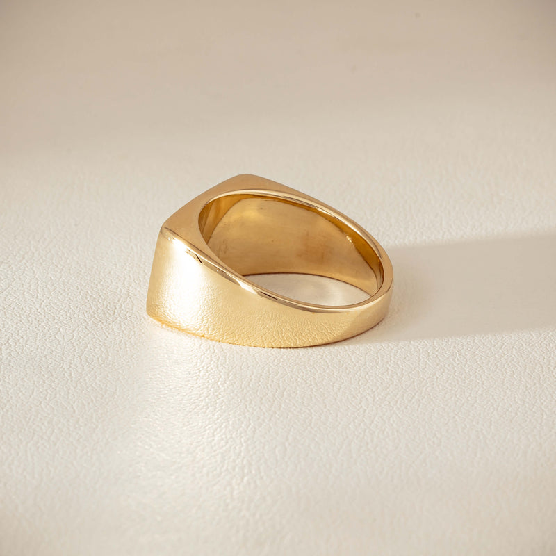 Deja Vu 9ct Yellow Gold Rectangular Signet Ring - Ring - Walker & Hall