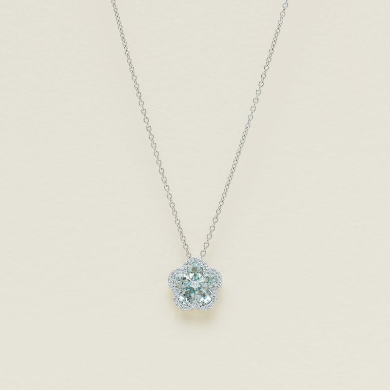 18ct Gold .70ct Aquamarine Forget-Me-Not Flower Pendant