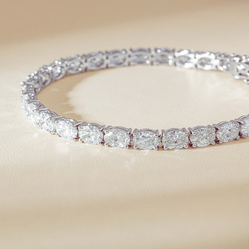 18ct White Gold 14.62ct Oval Diamond Panorama Bracelet - Bracelet - Walker & Hall