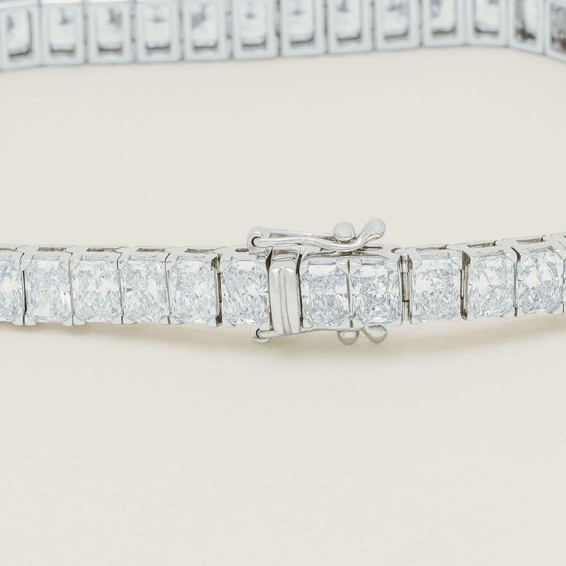 18ct White Gold 12.05ct Radiant Diamond Asra Bracelet