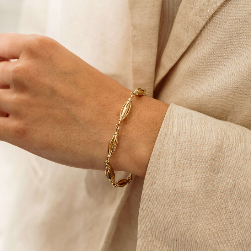 9ct Yellow Gold Marquise Open Link Bracelet - Bracelet - Walker & Hall