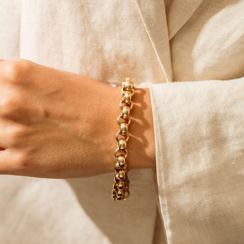 Deja Vu 9ct Yellow Gold Belcher Link Bracelet 20.5cm - Bracelet - Walker & Hall