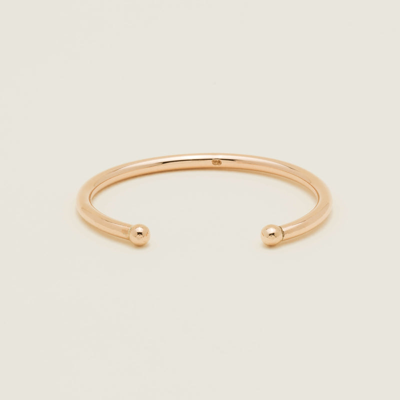 Deja Vu 9ct Rose Gold 4mm Torque Bangle - Bracelet - Walker & Hall