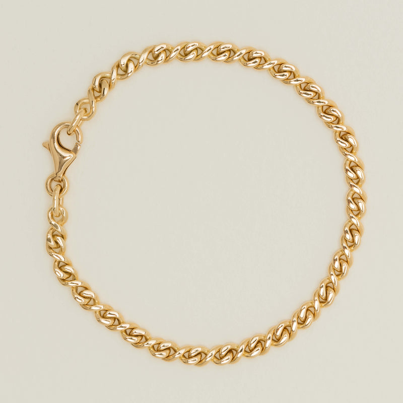 Deja Vu 18ct Yellow Gold Figure-8 Bracelet 20cm