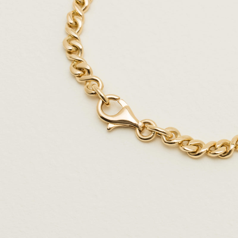 Deja Vu 18ct Yellow Gold Figure-8 Bracelet 20cm