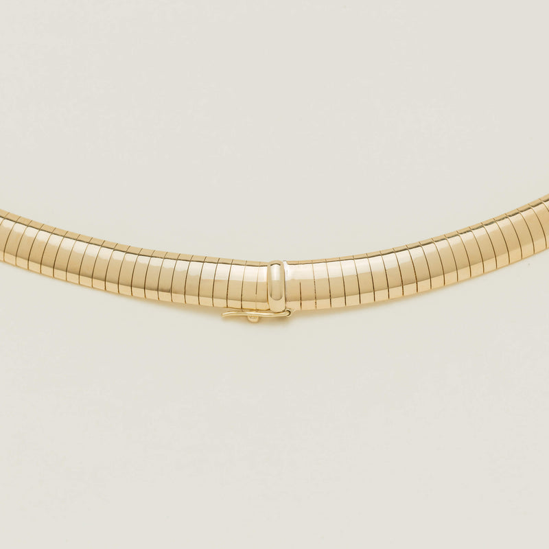 Deja Vu 14ct Yellow Gold 7.4mm Omega Chain Necklace