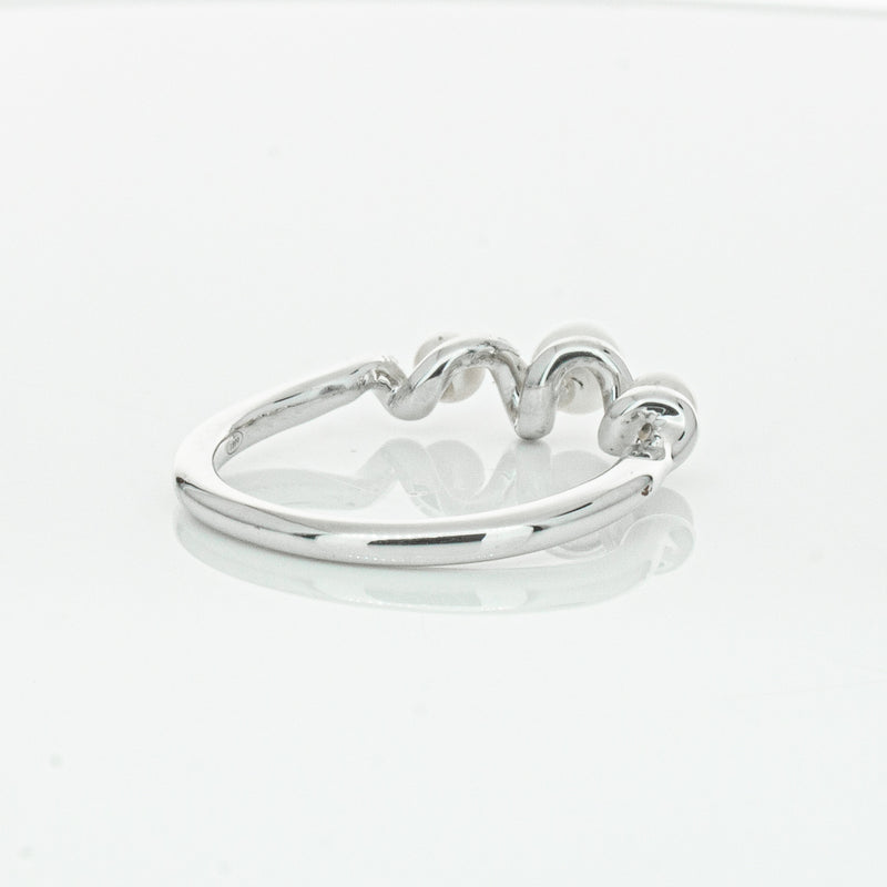 18ct White Gold Akoya Pearl Margaux Ring-Ring-Walker & Hall