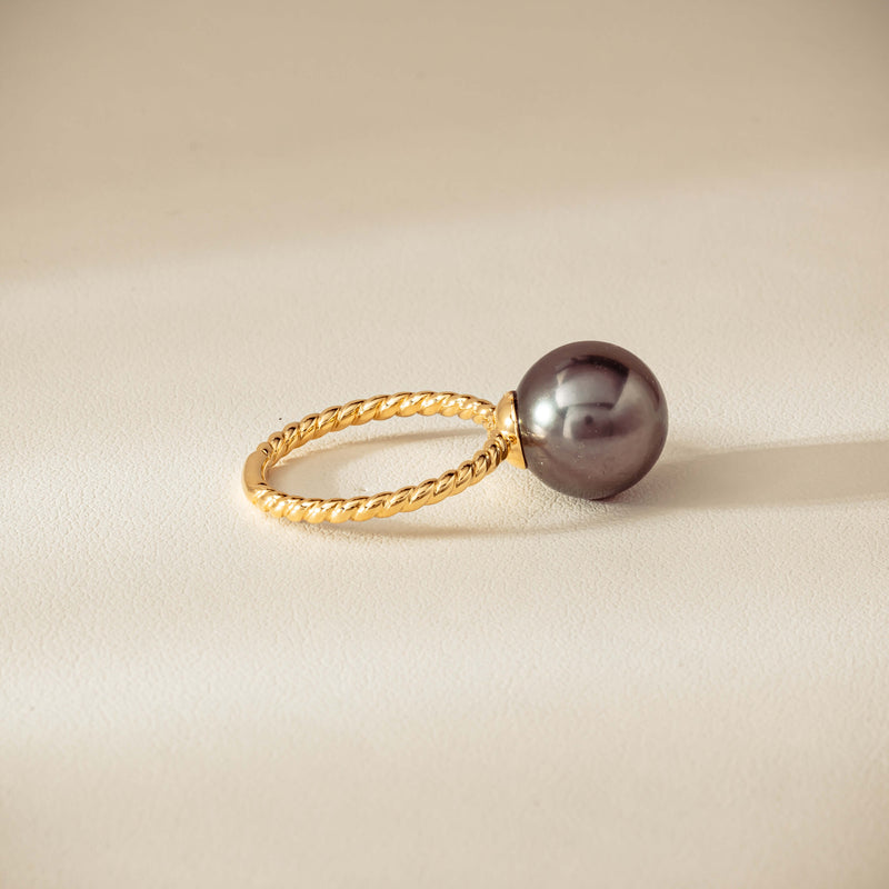 18ct Yellow Gold 12mm Black Pearl Twine Ring - Ring - Walker & Hall