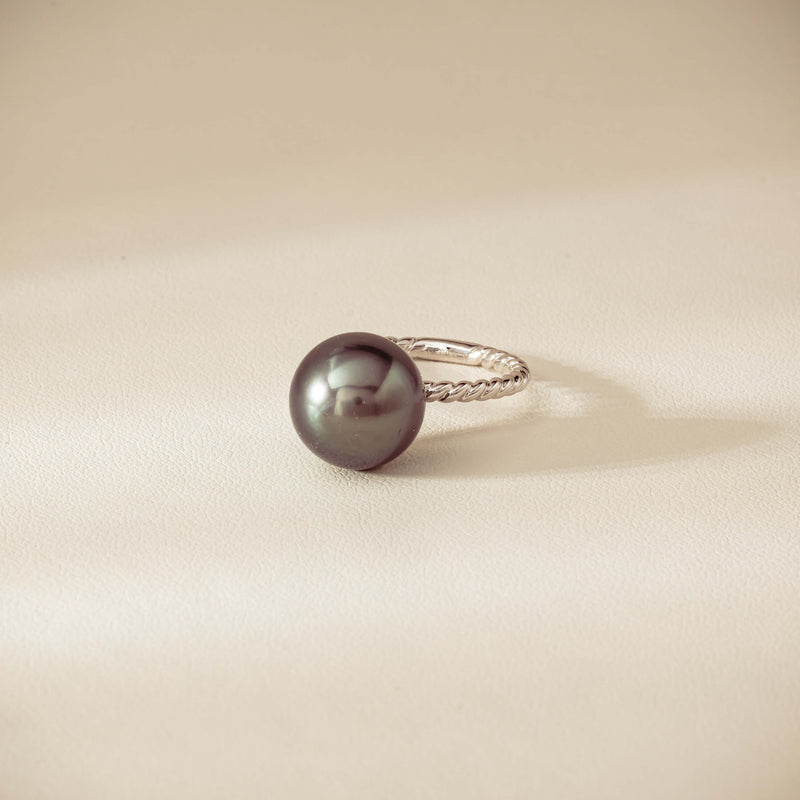 18ct White Gold 12mm Black Pearl Twine Ring - Ring - Walker & Hall