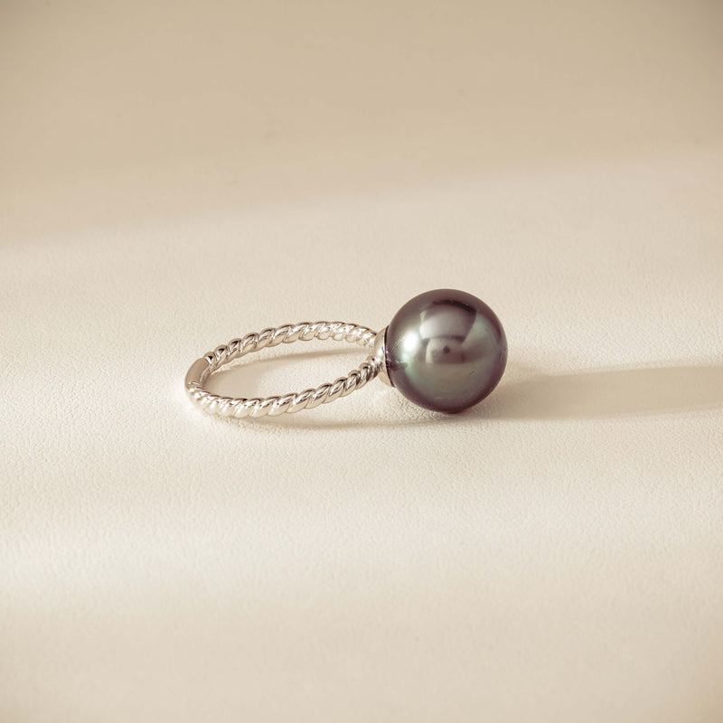 18ct White Gold 12mm Black Pearl Twine Ring - Ring - Walker & Hall