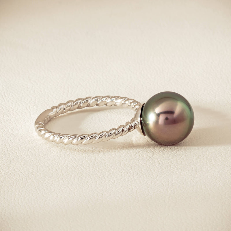 18ct White Gold 10mm Black Pearl Twine Ring - Ring - Walker & Hall