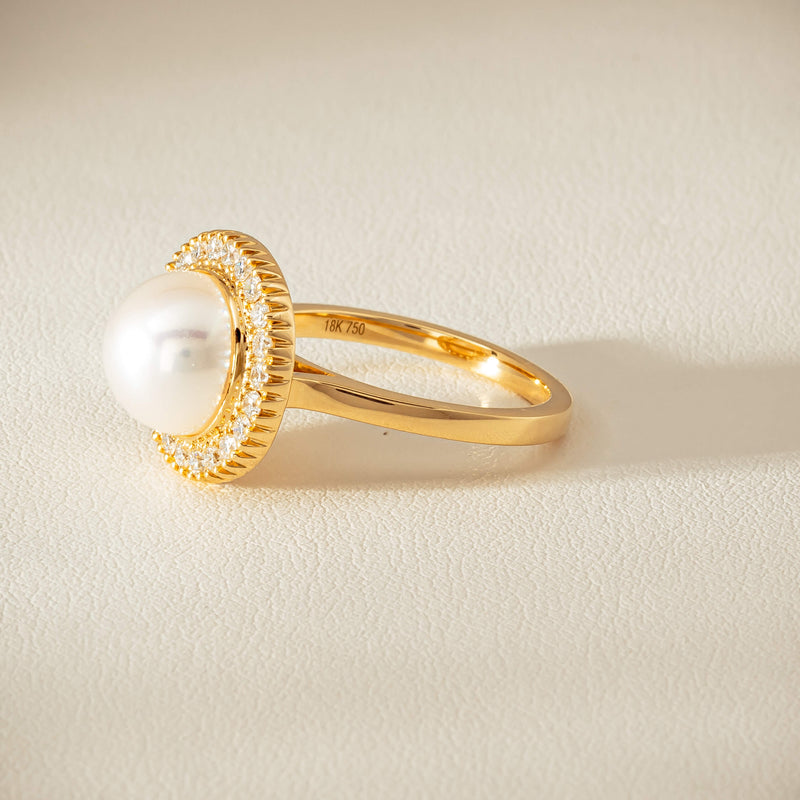 18ct Yellow Gold 9mm South Sea Pearl & Diamond Daisy Ring - Ring - Walker & Hall