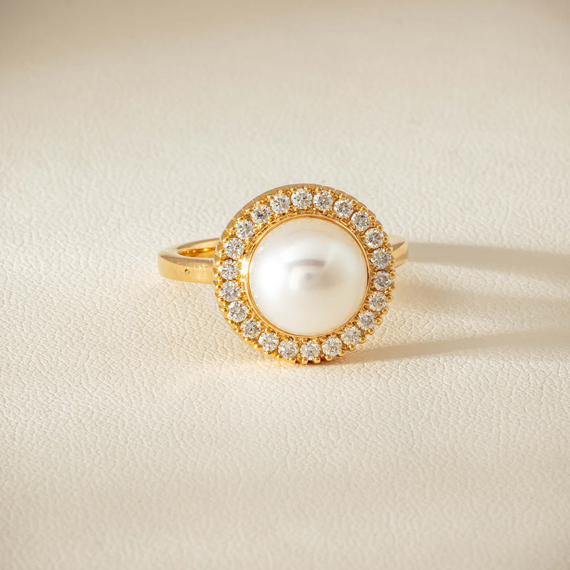 18ct Yellow Gold 9mm South Sea Pearl & Diamond Daisy Ring - Ring - Walker & Hall