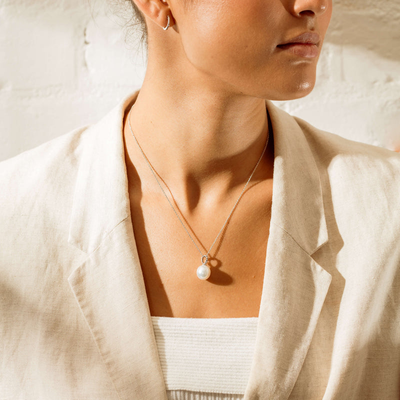 18ct White Gold 12.2mm South Sea Pearl Twine Pendant - Necklace - Walker & Hall