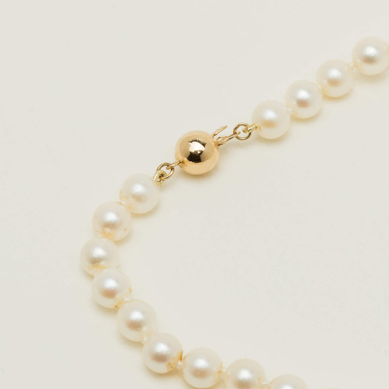 Deja Vu 9ct Yellow Gold 6-6.5mm Akoya Pearl Strand 40cm - Necklace - Walker & Hall