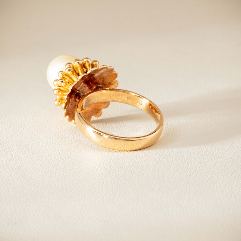 Vintage 14ct Yellow Gold 9mm Akoya Pearl Flower Ring