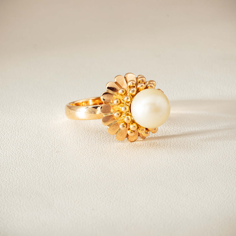 Vintage 14ct Yellow Gold 9mm Akoya Pearl Flower Ring
