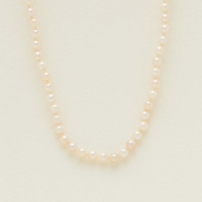 Deja Vu 9ct Yellow Gold 5.5-6mm Akoya Pearl Strand 46cm
