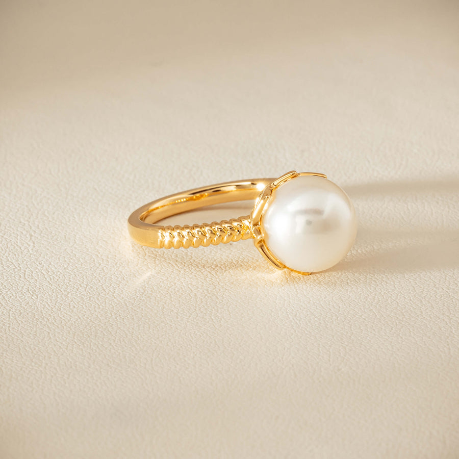 18ct Yellow Gold 10.5mm South Sea Pearl Selene Ring
