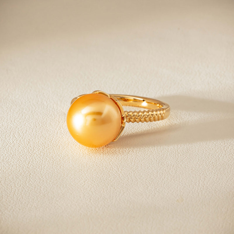 18ct Yellow Gold 11.2mm Golden Pearl Selene Ring