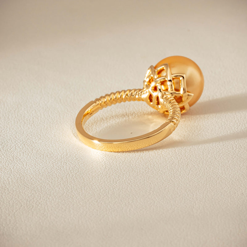18ct Yellow Gold 11.2mm Golden Pearl Selene Ring