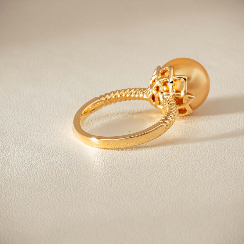 18ct Yellow Gold 11.2mm Golden Pearl Selene Ring